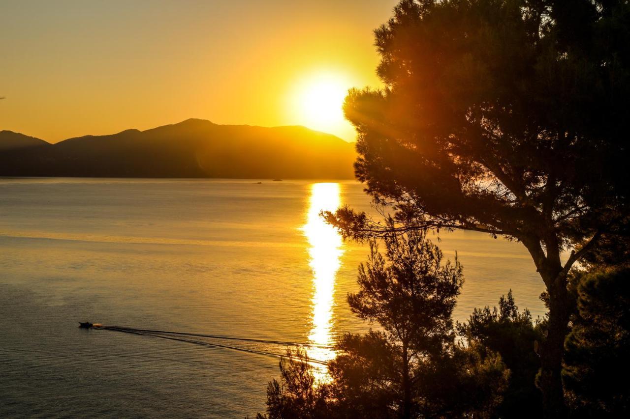 Thalasses Villas Skiathos Punta Ngoại thất bức ảnh